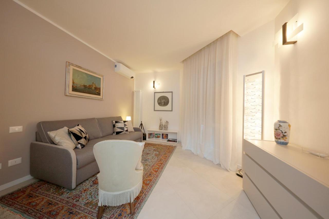 Siena Uptown - Sabrina'S Charming Apartment Extérieur photo